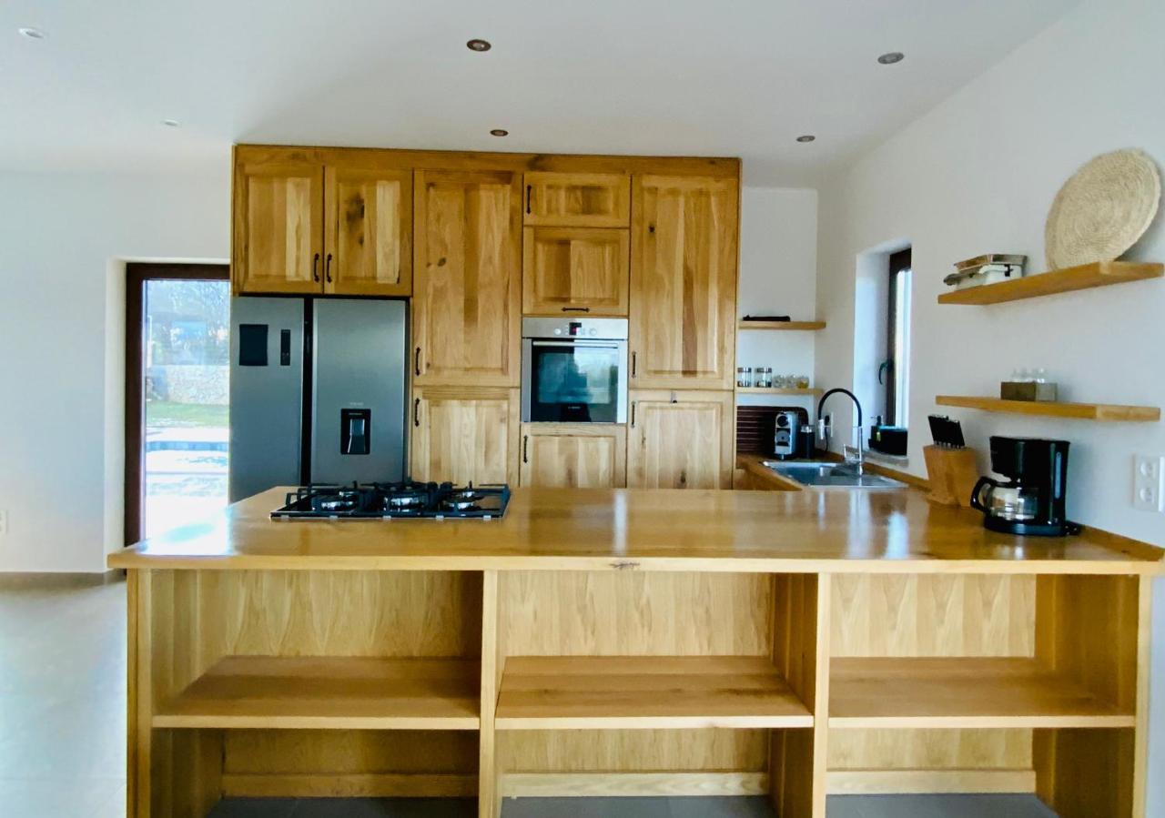 Villa Fluggi Near Labin Santalezi Zewnętrze zdjęcie