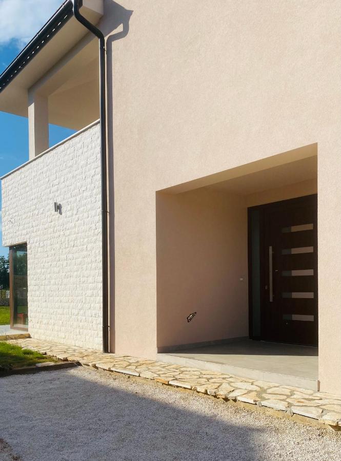 Villa Fluggi Near Labin Santalezi Zewnętrze zdjęcie